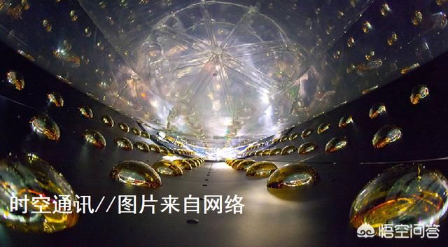 宇宙中存在更高维度的文明在控制着人类吗