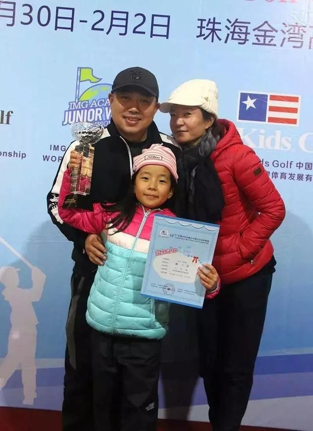 粉丝破2000万,刘国梁获乒乓第1解说,网友:杨