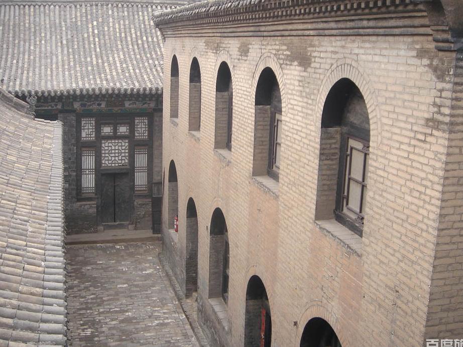 设施很多的南礼士路公园、环境舒适的晋商博物