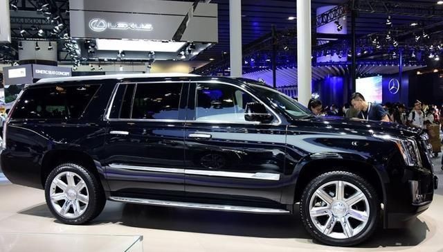 凯迪拉克霸气现身《谈判官》,杨幂黄子韬私奔