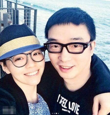 张靓颖发了1条微博,疑似坐实之前与冯轲离婚的传闻