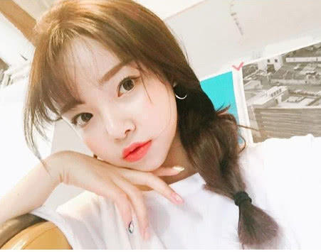 女生想要有撩汉相,这3种特征必不可少,遇见男