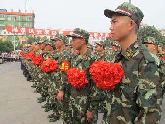 2018年一省份17个小伙当逃兵,把光荣变耻辱,真