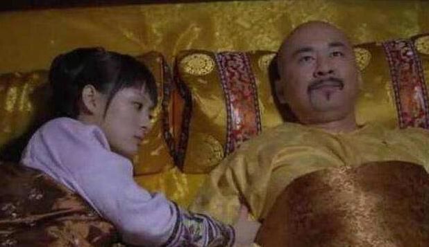 中国最后一个太监回忆 妃子洗澡都不用手 过程荒唐至极