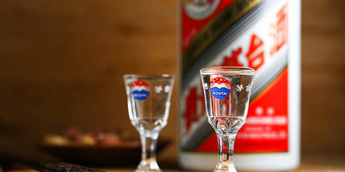 销售假冒注册商标的商品罪