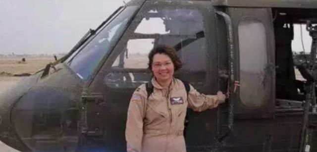 人生赢家,失去双腿,笑对生活,美国国会首位华裔