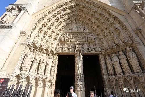 世纪悲剧!巴黎圣母院起火或为电线短路!再次敲