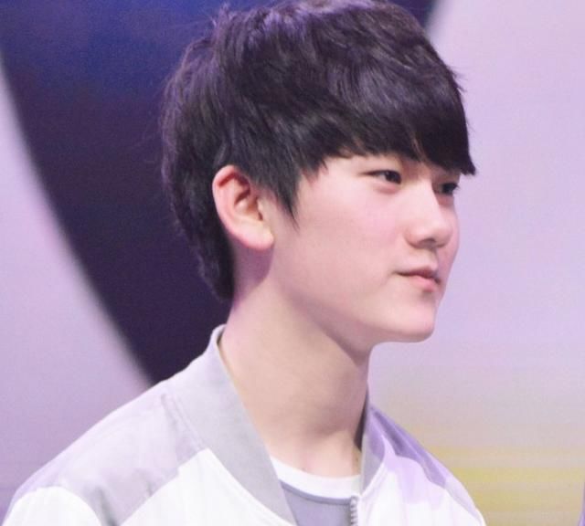 王思聪19日LPLIG首发AD上场,联盟实锤校长峡