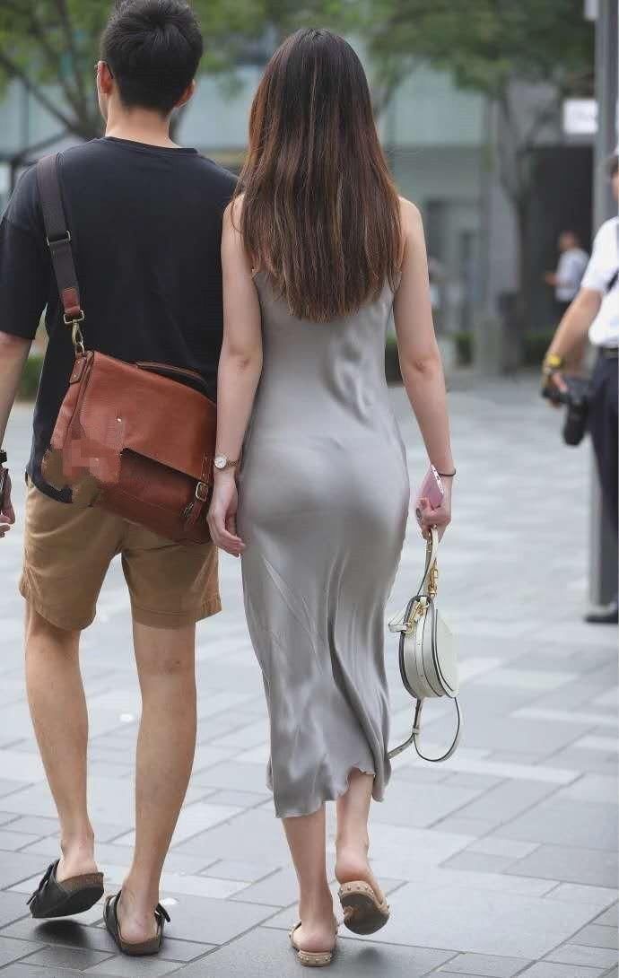 街拍:街遇旺夫臀美女裙吊带,v美女生大胖小子泰国美女摇乳图片