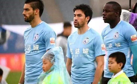 中超9队仍未确定4外援名单!恒大面临3选2难题