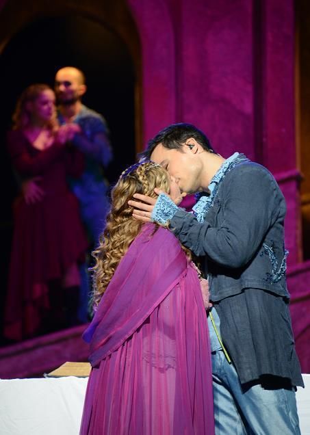 当法语罗密欧融入达米安萨格的生命 他就是