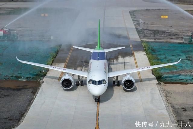 今天,C919二号机转场东营试飞基地