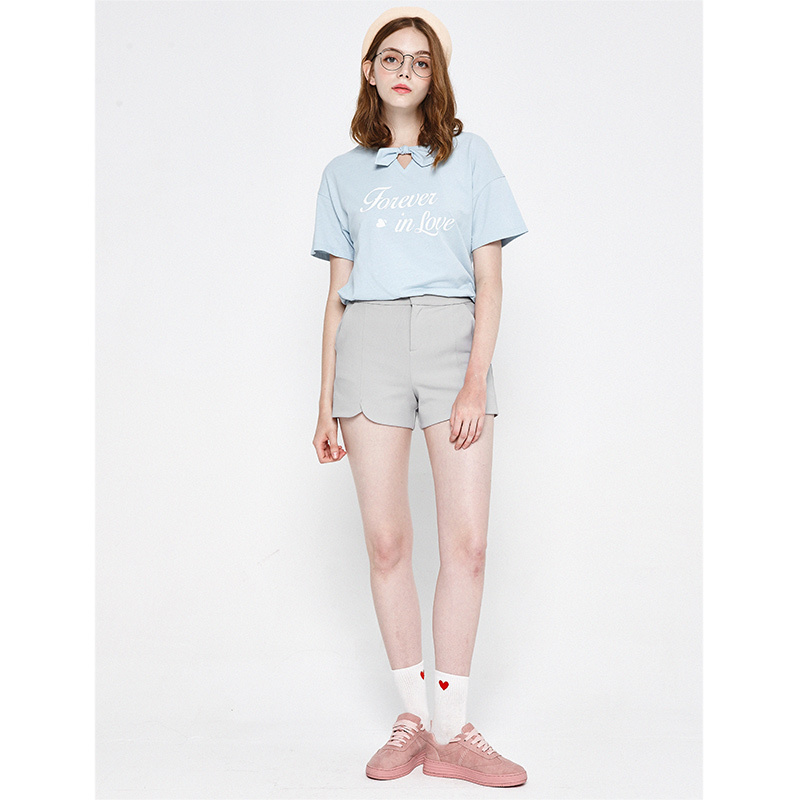 女生夏季衣服搭配中学生 t01c477ef3176e336a8.jpg