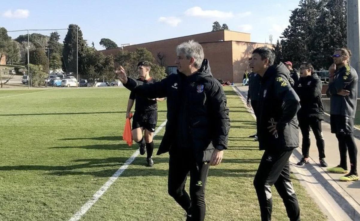 十分给力!中甲巴萨5球大胜西丙冠军 新赛季冲