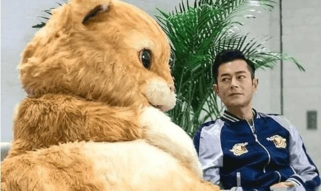 古天乐变白后,颜值重回巅峰,杨过回来了