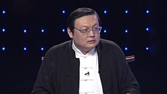 在星光大道以农民形象爆红网络,被老梁一句话