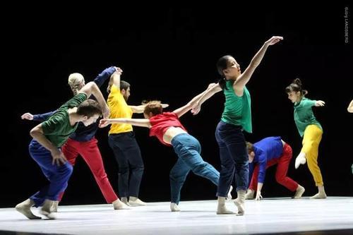 2018舞蹈双周29日丨《同一天空下》《糖黐豆