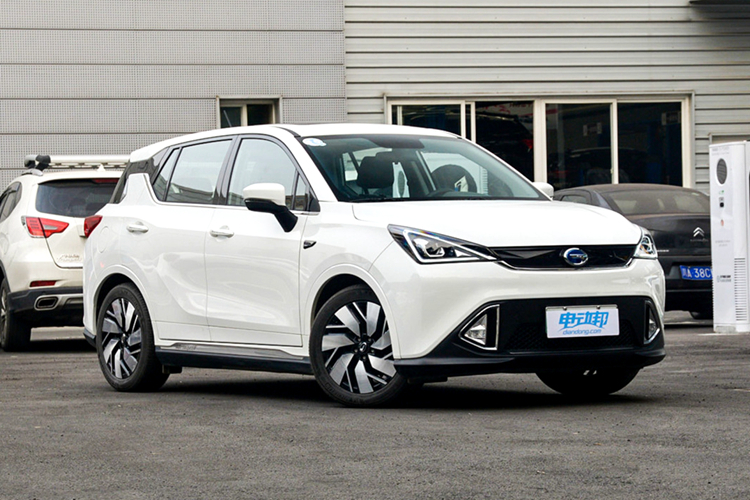 面对2019年新能源补贴政策的出台,这些车企是