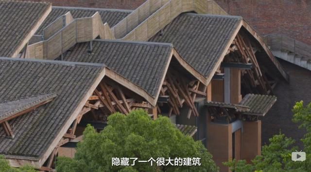 这个男人建了最土的房子，却获得“建筑界诺奖”！