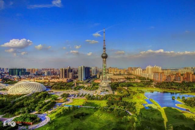 默默超过上海成为第一大工业城市,猜猜是哪个