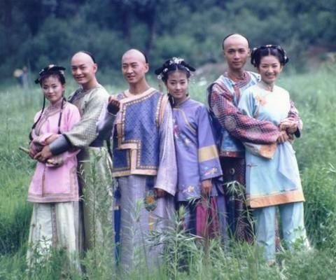 《还珠格格》东儿：5岁走红，因患病发育缓慢，18岁却似9岁