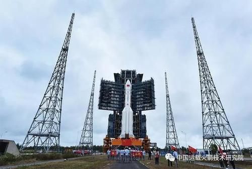 长五遥三火箭发射成功