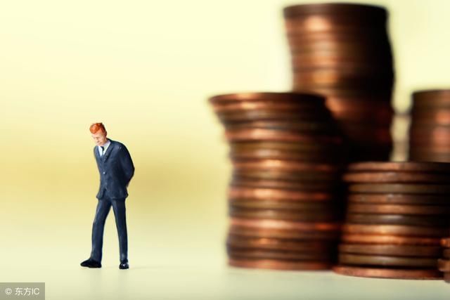 什么是流动的 t01c72c252759f980c9.jpg