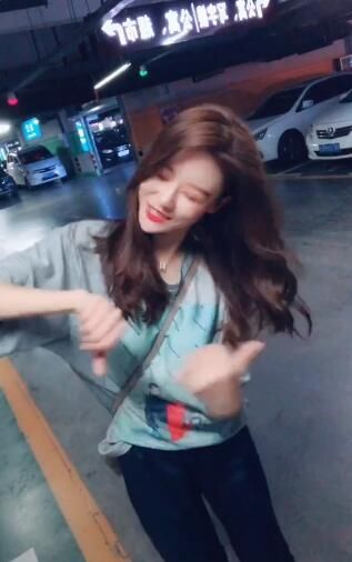 抖音温婉成名视频被删,重开小号道别,忘记那个