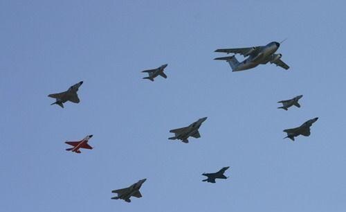 日本F35战机坠海 搜救行动暴露隐藏军事力量