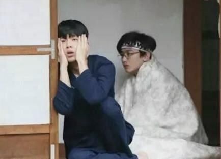 男神起床瞬间:鹿晗发行逆天,看了张艺兴会流鼻