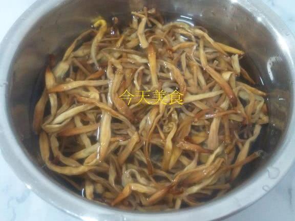 干豆角丝泡多久 t01c7e062b8bd1d4434.jpg