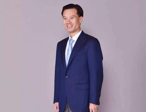 为什么找关晓彤?叶简明首次披露华信发展史:绝