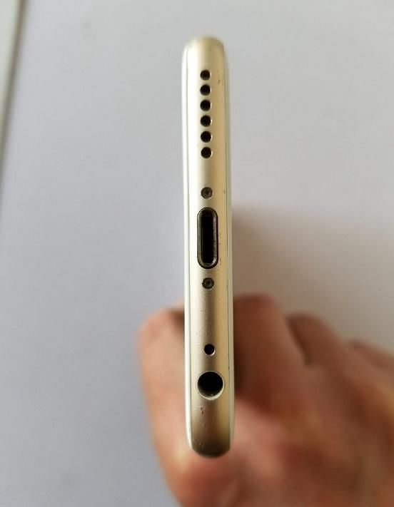 iPhone不再保值！iPhone6s都沦为备用机！