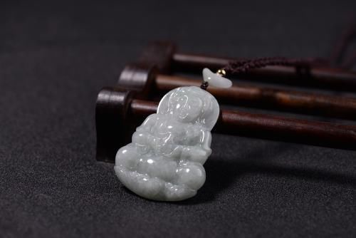 亲友送你这些东西万万不能收，有钱人看到就丢，财运败坏
