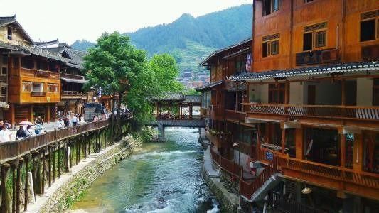 贵州一古镇,每年接待超700万游客,却因这一行为让游客不敢再去