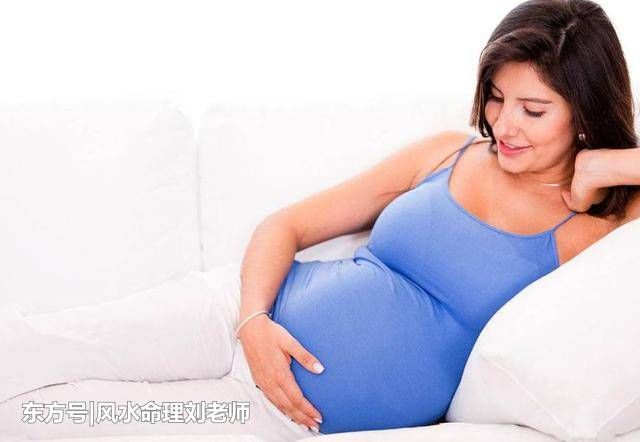 这4大生肖女有“喜孕”降临，生儿子财气逼人，生女儿福禄双全！