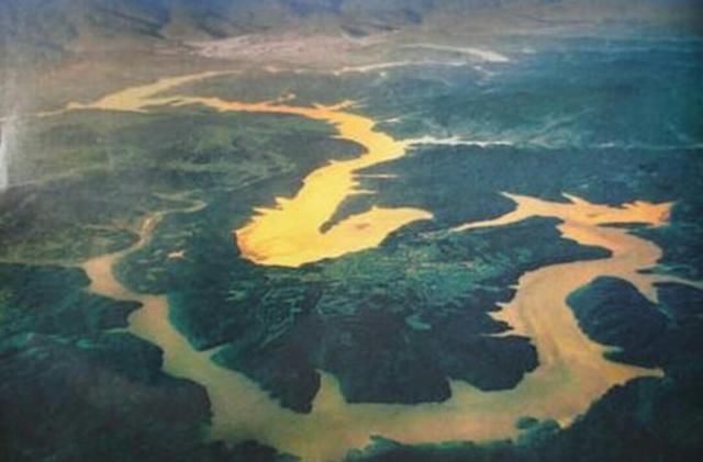 清朝的龙脉在哪里 又是怎么断的 为什么后来再