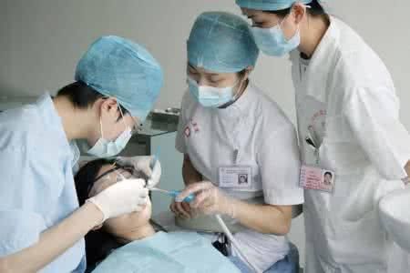 我国口腔医学专业最强的四所高校,如今全部跻