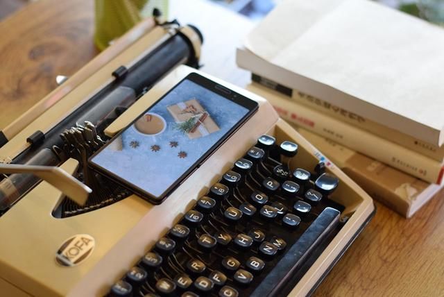 千元手机,颜值爆表,仅一面有边框,坚果3深度体