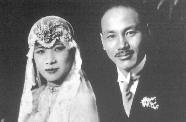 蒋介石日记披露其苦追宋美龄过程:不惜一切代价