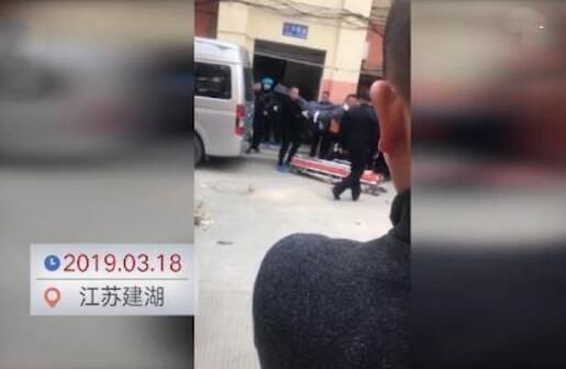 惊呆了!13岁男孩砍死母亲具体什么情况?这到底