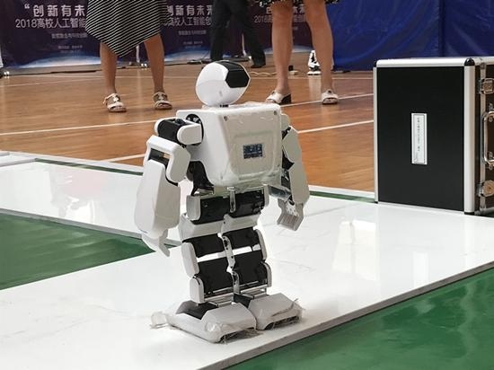 AI对决 2018全国首届高校人工智能创新大赛成