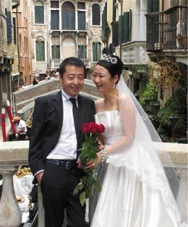 她为了不变老，20年不吃晚饭，拒绝生孩子，如今42岁却似62