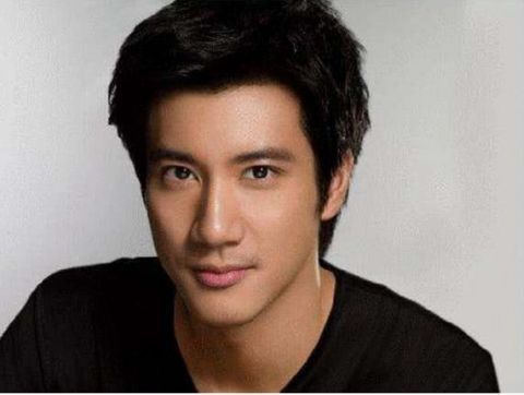 王力宏帮助粉丝求婚,观众都直呼羡慕,网友:好幸