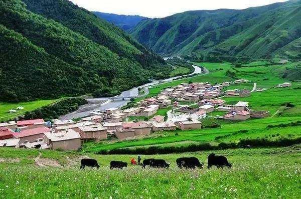 四川这个村庄，曾一举击败九寨沟，跻身“最美中国世外桃源”！