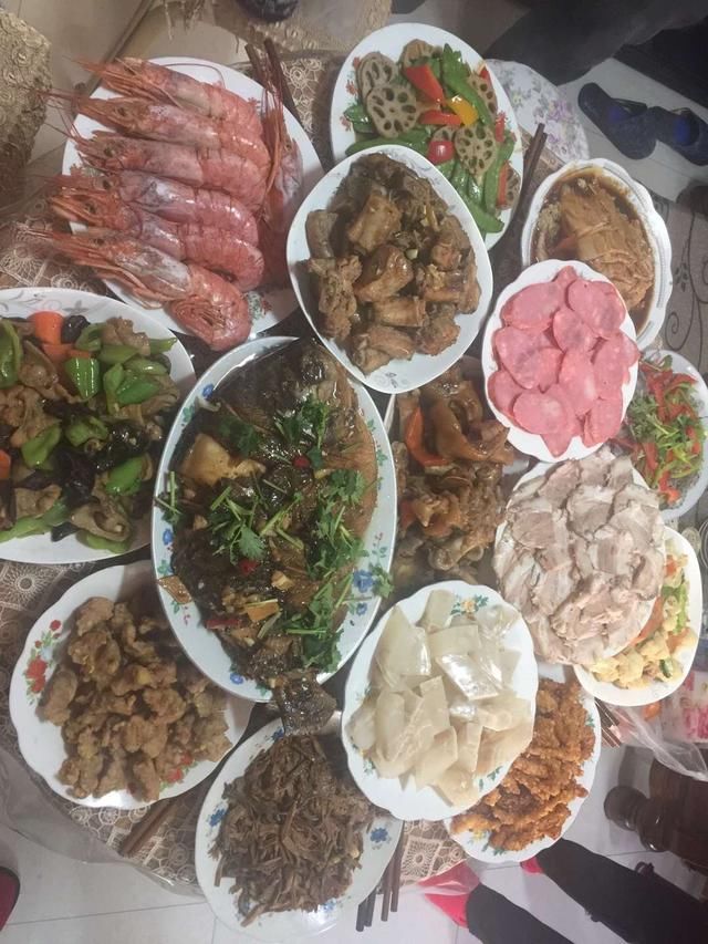 大东北的年夜饭,必上桌的一定有这个几道!