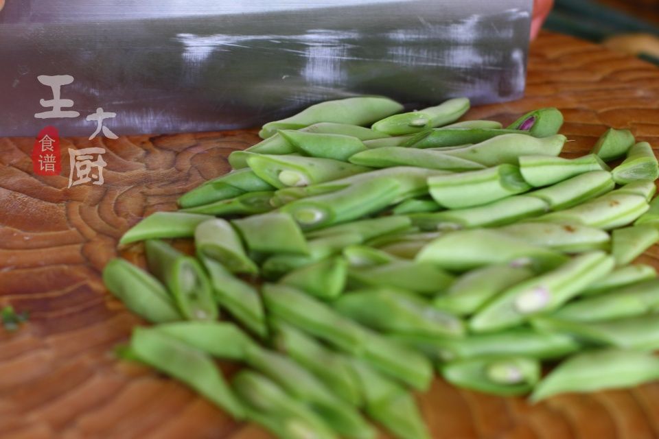 美味爽口的家常小菜，你一定不知道豆角炒鸡蛋还可以这么好吃