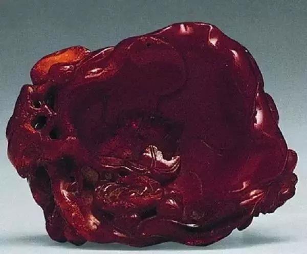 从古墓里挖出来的天价古董,真的能戴吗?