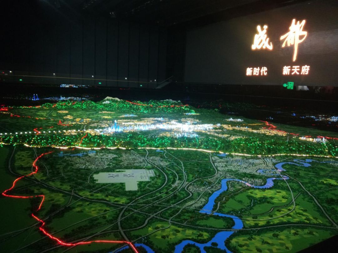 固定党日活动有新意:凝心聚力谋党建促发展