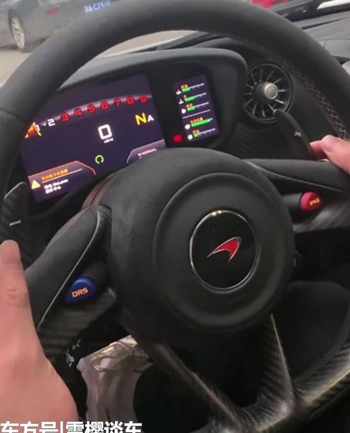 跑车都是什么档 t01d0017768e31bf01c.jpg